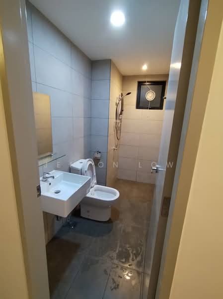 M Luna untuk Untuk Disewa - RM 700 /bulan, Mac 2026 - Bathroom - PropertyGuru.com.my