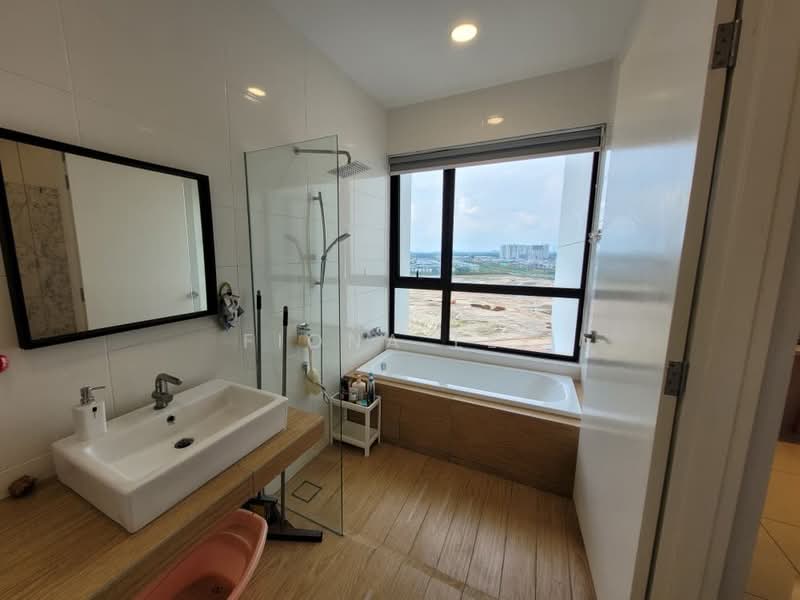 Condominium for Rent at The Parque Residences - Fiona Lee - Bathroom - PropertyGuru.com.my