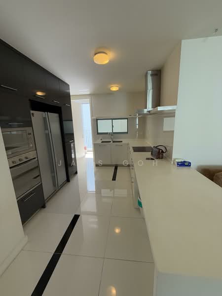 Service Residence for Sale at Gateway Kiaramas Residences - Jass Goh - Kitchen - PropertyGuru.com.my