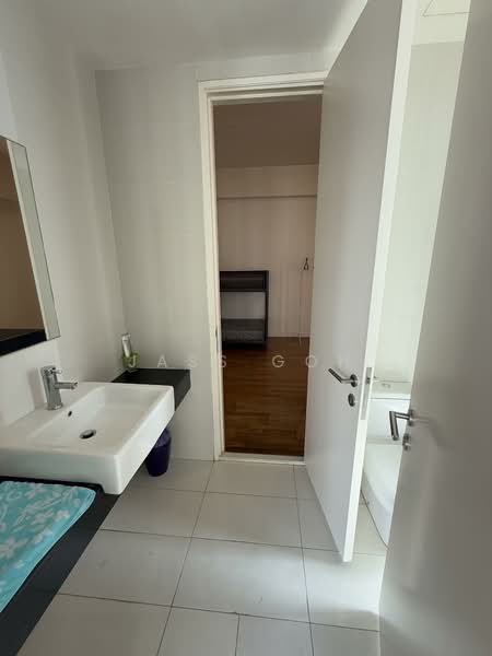 Service Residence for Sale at Gateway Kiaramas Residences - Jass Goh - Bathroom - PropertyGuru.com.my