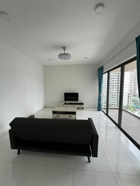 Condominium for Rent at Royal Strand @ Country Garden Danga Bay - Han Lu Yung - Living Room - PropertyGuru.com.my