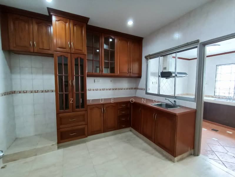 2-storey Terraced House for Rent in Usj 18 (Subang Jaya) - Ziyue Ong - Kitchen - PropertyGuru.com.my
