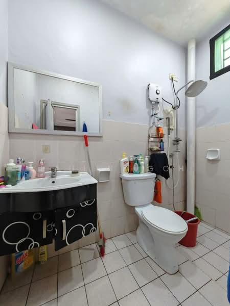 2-storey Terraced House for Sale in Taman Nusa Indah (Iskandar Puteri (Nusajaya)) - Pauline Goh - Bathroom - PropertyGuru.com.my