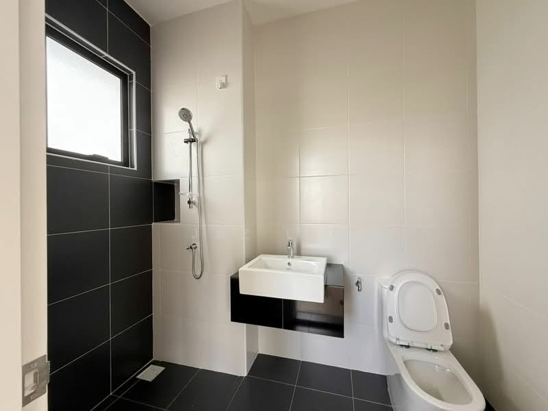 Cluster House for Sale in Eco Botanic 2 (Iskandar Puteri (Nusajaya)) - Jaz Lee - Bathroom - PropertyGuru.com.my