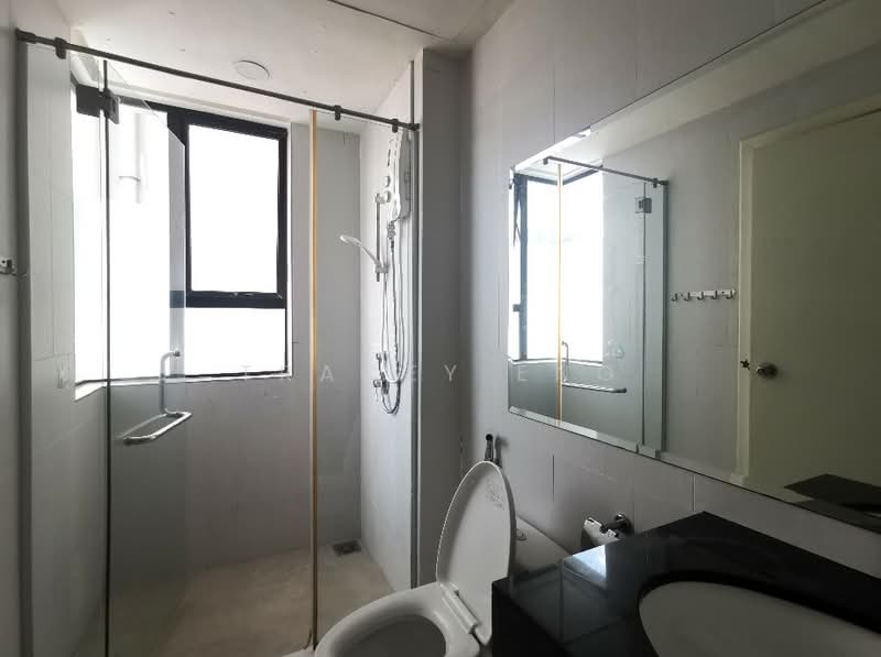 Apartment for Rent at Impiana - Tracey Eng - Master Bathroom - PropertyGuru.com.my