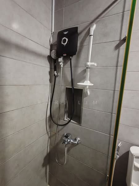 Service Residence for Rent at Paragon Suites @ CIQ - Karl Lim - Bathroom - PropertyGuru.com.my