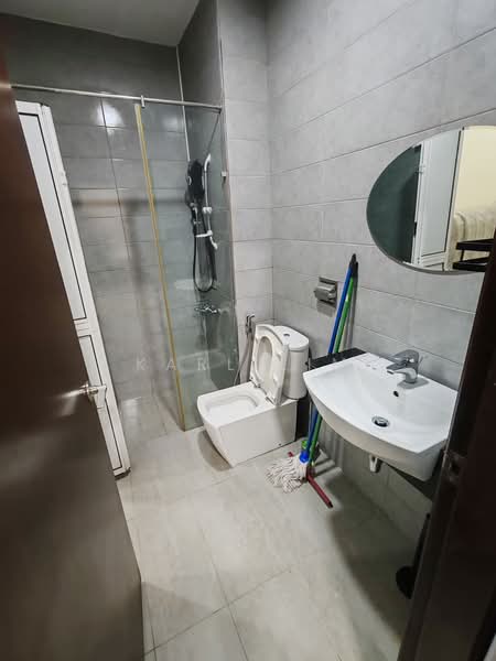 Service Residence for Rent at Paragon Suites @ CIQ - Karl Lim - Bathroom - PropertyGuru.com.my