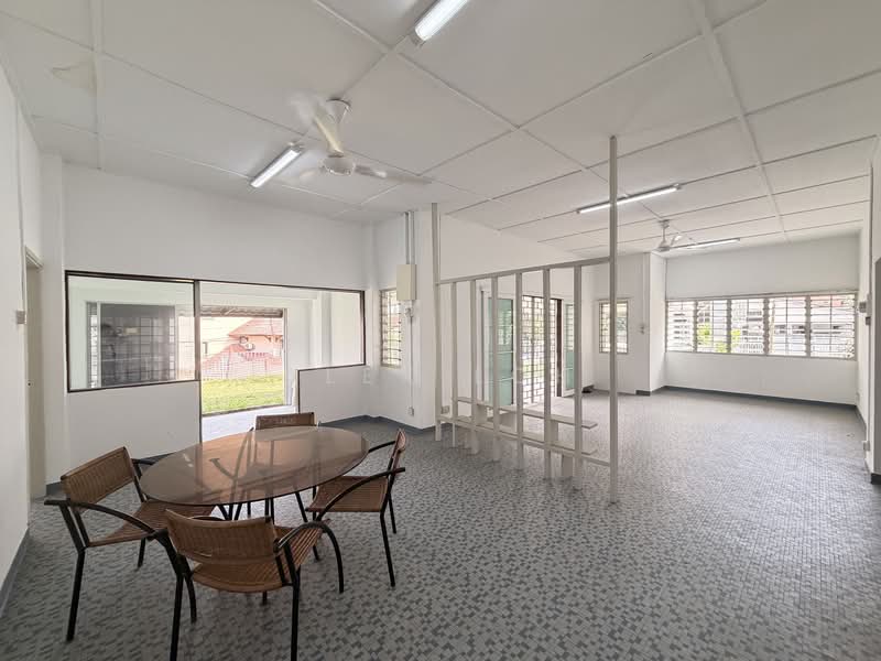Bungalow for Sale in Jalan Klang Lama (Old Klang Road) (Kuala Lumpur) - Alex Loh - Interior - PropertyGuru.com.my