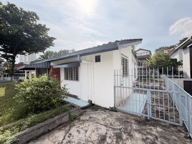Bungalow for Sale in Jalan Klang Lama (Old Klang Road) (Kuala Lumpur) - Alex Loh - Exterior - PropertyGuru.com.my