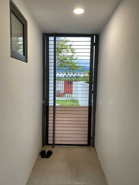 Semi-Detached House for Sale in Lake Fields (Sungai Besi) - Cannice You - Entrance - PropertyGuru.com.my