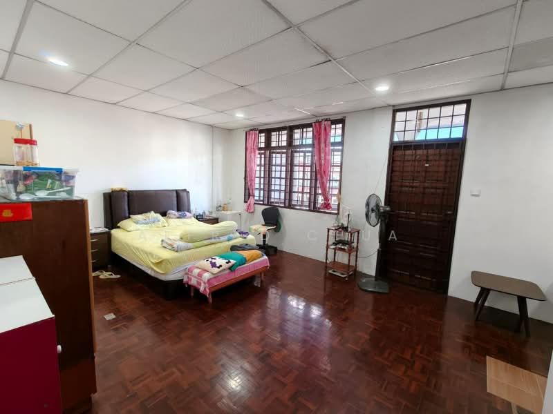 Jalan Arang, Kuching untuk Untuk Dijual - RM 920,000, Mac 2026 - Bedroom - PropertyGuru.com.my