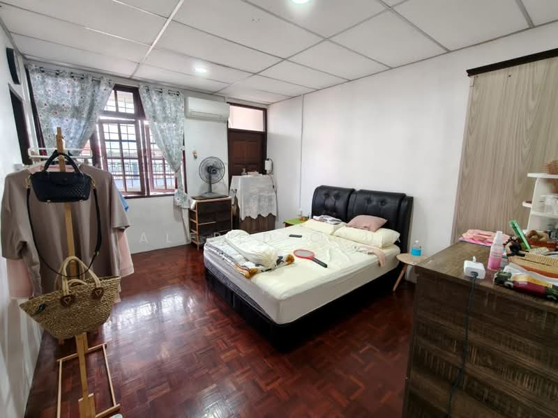 Jalan Arang, Kuching untuk Untuk Dijual - RM 920,000, Mac 2026 - Bedroom - PropertyGuru.com.my