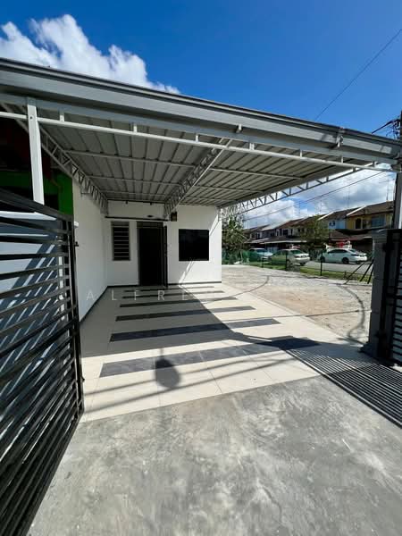 Taman Sri Sentosa Kulai Corner House untuk Untuk Dijual - RM 447,000, Mac 2026 - Exterior - PropertyGuru.com.my