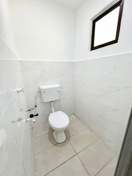 Taman Sri Sentosa Kulai Corner House untuk Untuk Dijual - RM 447,000, Mac 2026 - Bathroom - PropertyGuru.com.my