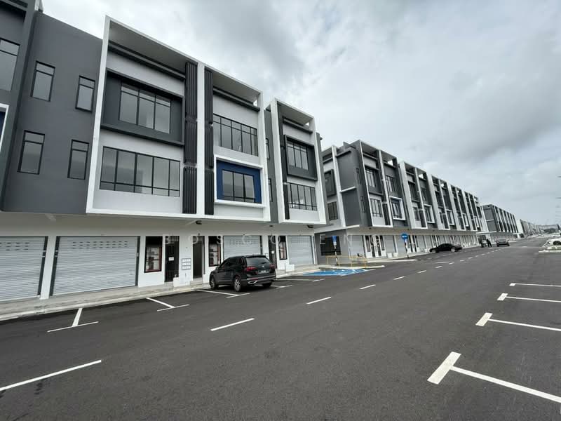Shop / Office for Sale in Austin Crest (Johor Bahru) - Bosco Eng - Exterior - PropertyGuru.com.my