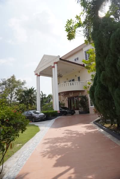 Bungalow for Rent in Country Heights (Kajang) - Joshua Cheah - Exterior - PropertyGuru.com.my