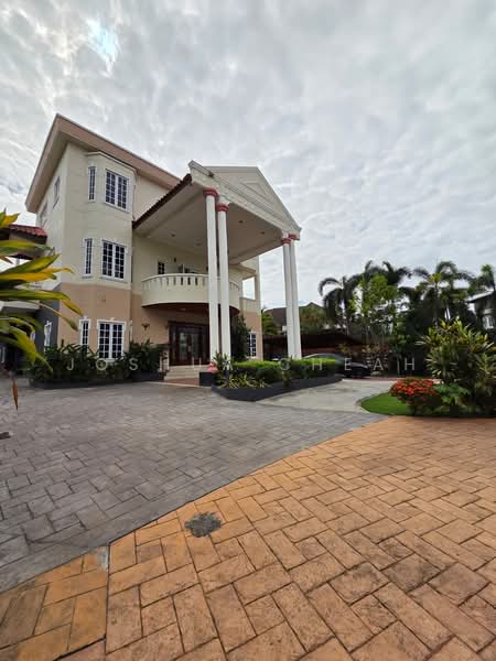 Bungalow for Rent in Country Heights (Kajang) - Joshua Cheah - Exterior - PropertyGuru.com.my