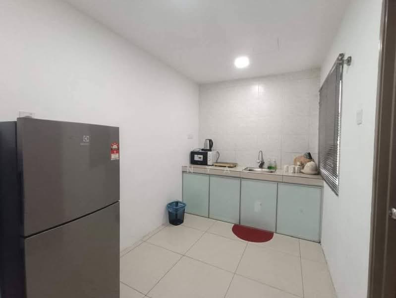 Condominium for Rent at Manhattan Condominium - Ck Nyau - Kitchen - PropertyGuru.com.my