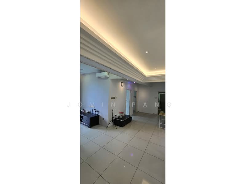 Starhill Luxury Residence untuk Untuk Disewa - RM 2,400 /bulan, Mac 2026 - Living Room - PropertyGuru.com.my