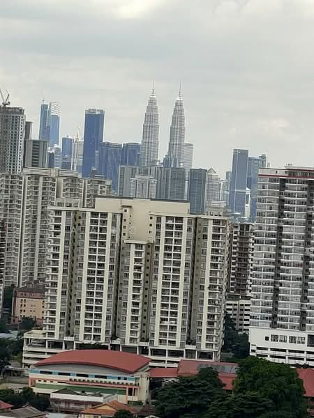 Flora Residency untuk Untuk Disewa - RM 1,500 /bulan, Mac 2026 - Exterior - PropertyGuru.com.my