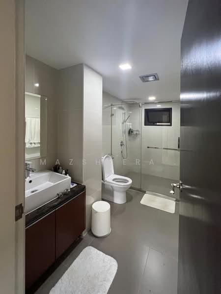 Condominium for Sale at Royalle Condominium - Mazsheera . - Bathroom - PropertyGuru.com.my