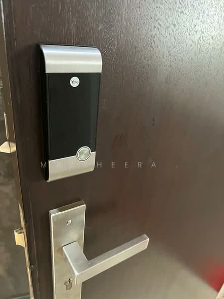 Condominium for Sale at Royalle Condominium - Mazsheera . - Entrance - PropertyGuru.com.my