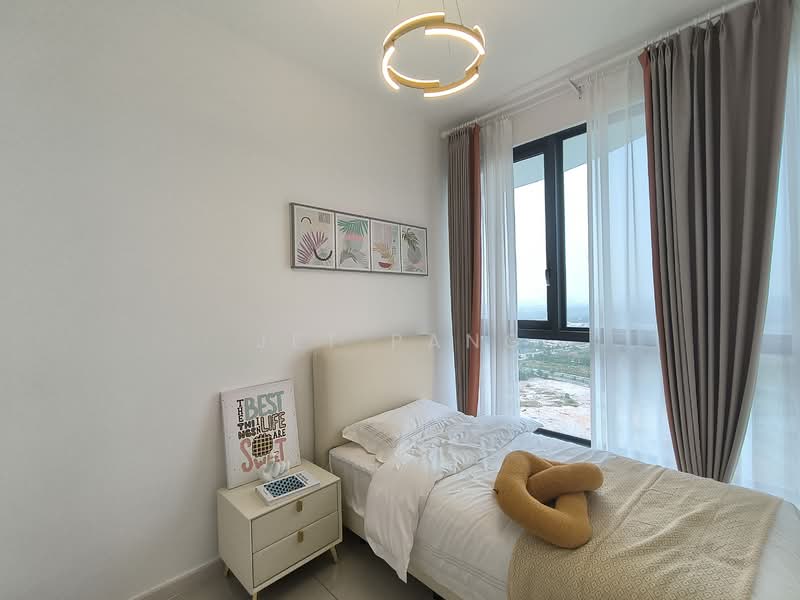 Service Residence for Sale at The M @ Medini Macrolink - Jet Pang - Bedroom - PropertyGuru.com.my