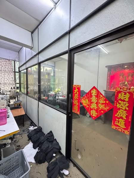 Shop / Office for Sale in Taman Cermai (Permatang Pauh) - Michelle Ch'ng - Interior - PropertyGuru.com.my