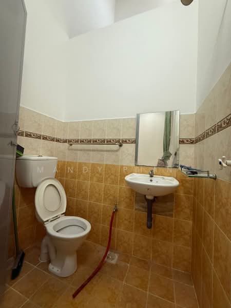 1-storey Terraced House for Rent in Panorama Lapangan Perdana (Ipoh) - Mandy Phang - Bathroom - PropertyGuru.com.my