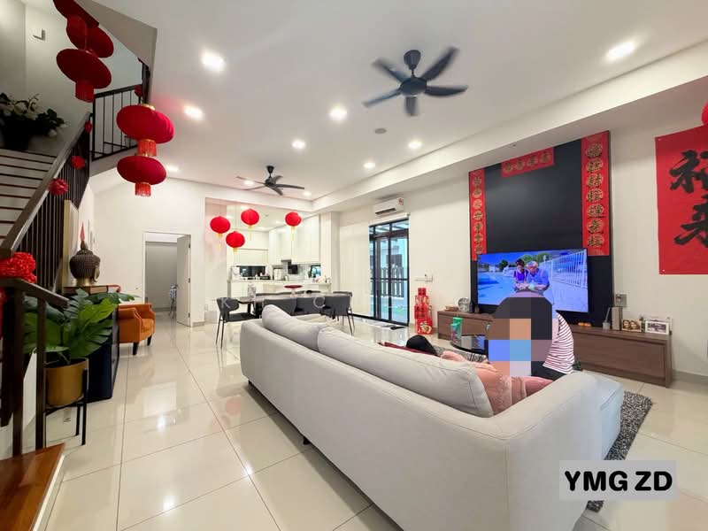 Semi-Detached House for Sale in Setia Utama (Setia Alam) - KH Chong - Living Room - PropertyGuru.com.my