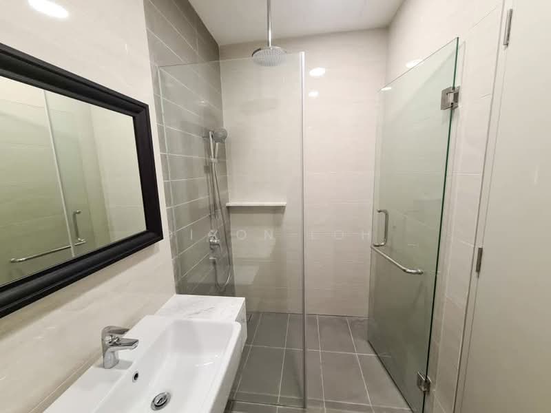 Service Residence for Rent at Dianthus @ Tropicana Gardens - Dixon Loh - Bathroom - PropertyGuru.com.my