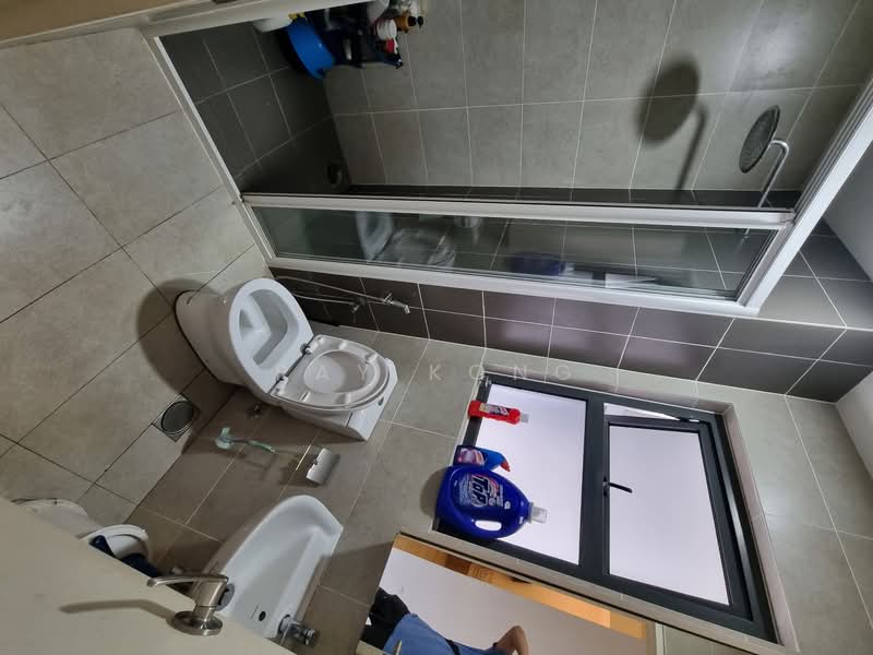 Lakeville Residence untuk Untuk Disewa - RM 1,000 /bulan, Mac 2026 - Bathroom - PropertyGuru.com.my