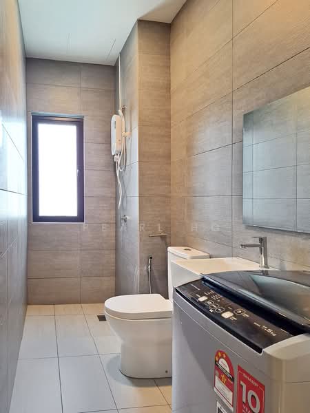 Service Residence for Rent at Habitus @ City of Elmina - Pearl Ho - Bathroom - PropertyGuru.com.my
