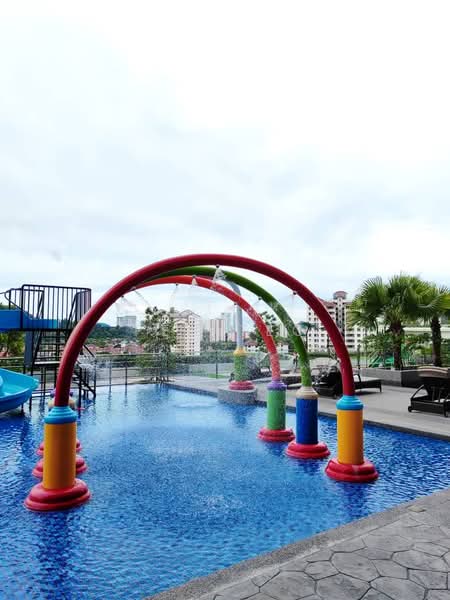 Golden Triangle 2 untuk Untuk Dijual - RM 790,000, Mac 2026 - Pool - PropertyGuru.com.my