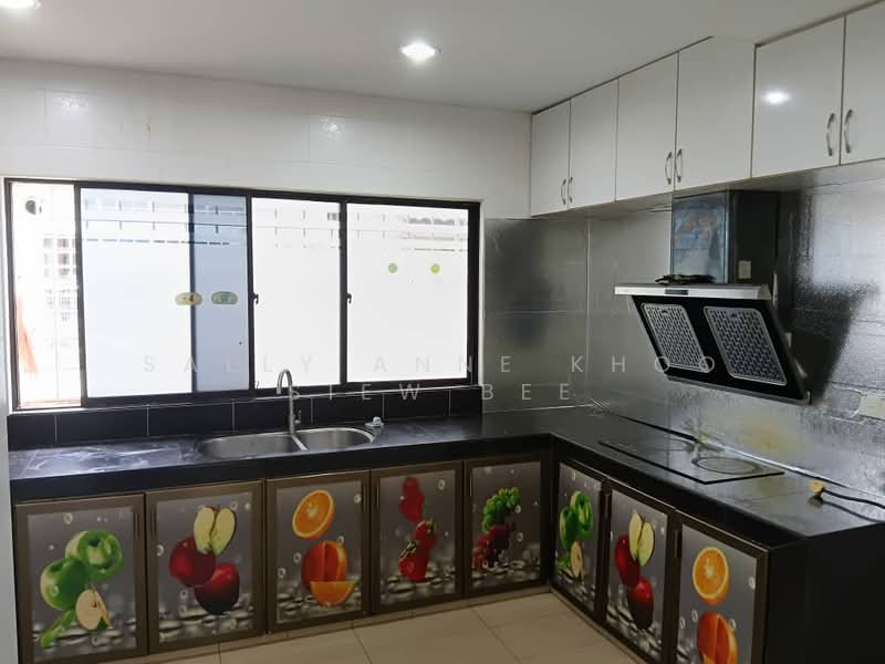 Rumah Teres 2 Tingkat untuk Dijual di Taman Wawasan (Puchong) - Sally Anne Khoo Siew bee - Kitchen - PropertyGuru.com.my