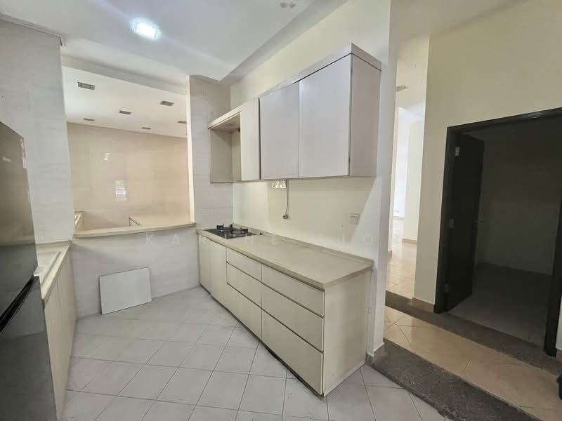 Ledang Heights untuk Untuk Disewa - RM 18,000 /bulan, Mac 2026 - Kitchen - PropertyGuru.com.my