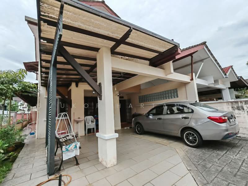 END LOT Double Storey Sunway Kayangan Seksyen U9 Shah Alam - 3