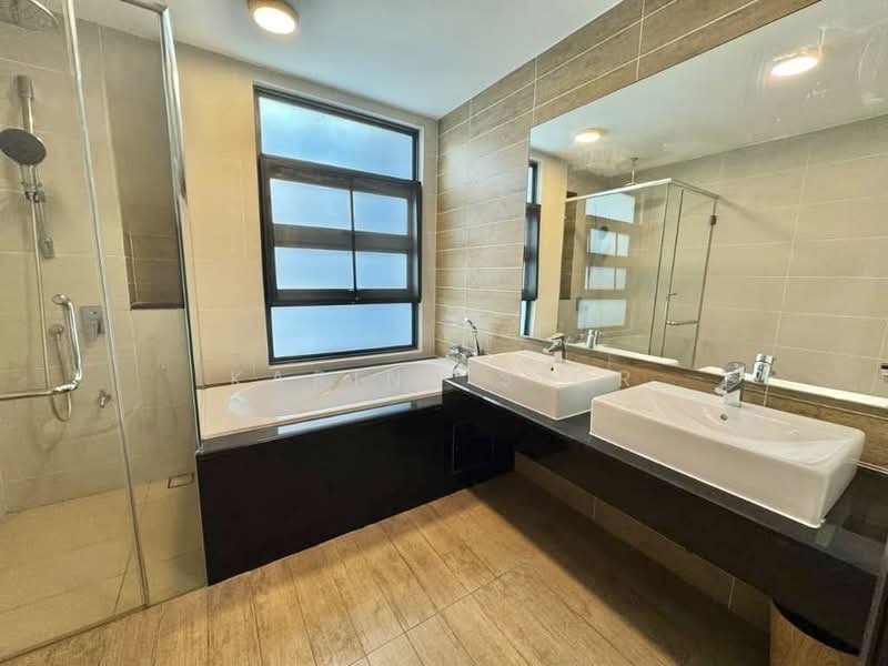 Terraced House for Sale in Iskandar Puteri (Nusajaya) (Johor) - Karine Sior - Bathroom - PropertyGuru.com.my
