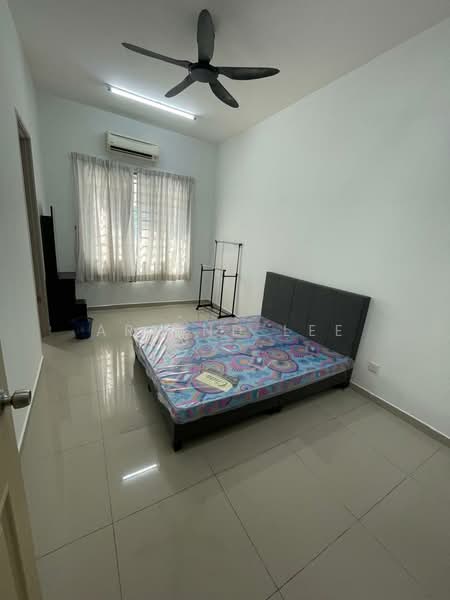 Fully Furnished Double Stry Landed Jalan Penaga Bandar Botanic KLANG untuk Untuk Disewa - RM 2,800 /bulan, Mac 2026 - Bedroom - PropertyGuru.com.my