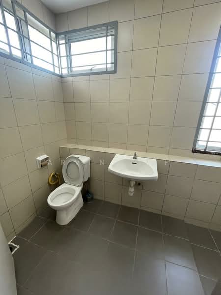 Fully Furnished Double Stry Landed Jalan Penaga Bandar Botanic KLANG untuk Untuk Disewa - RM 2,800 /bulan, Mac 2026 - Bathroom - PropertyGuru.com.my