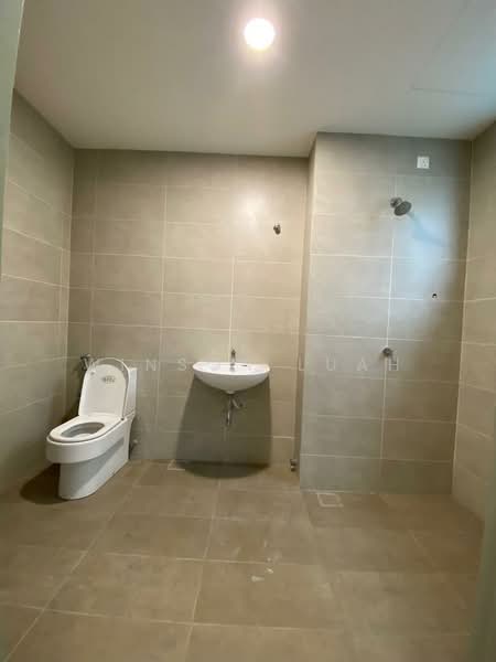 Semi-Detached House for Sale in Desa Petaling (Kuala Lumpur) - Winson Luah - Bathroom - PropertyGuru.com.my