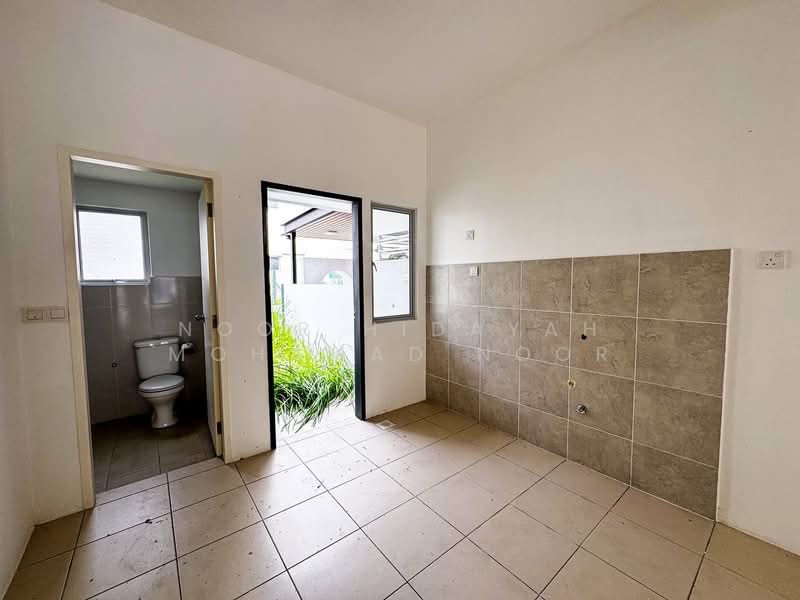 Iringan Bayu untuk Untuk Dijual - RM 400,000, Mac 2026 - Bathroom - PropertyGuru.com.my
