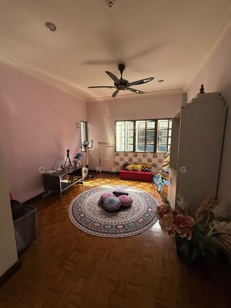 Semi-Detached House for Sale in Jalan Ipoh (Kuala Lumpur) - Queena Tang - Living Room - PropertyGuru.com.my