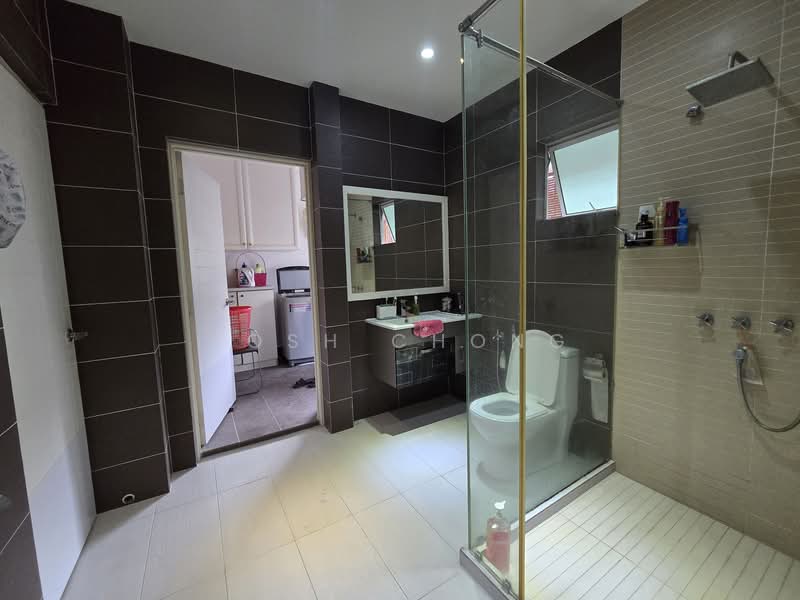 Putra Heights, Laman Putra untuk Untuk Dijual - RM 1,280,000, Mac 2026 - Bathroom - PropertyGuru.com.my