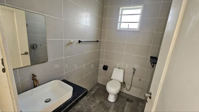 Bungalow for Rent in Taman Bertam Setia (Tanjong Minyak) - Wesley Tan - Bathroom - PropertyGuru.com.my
