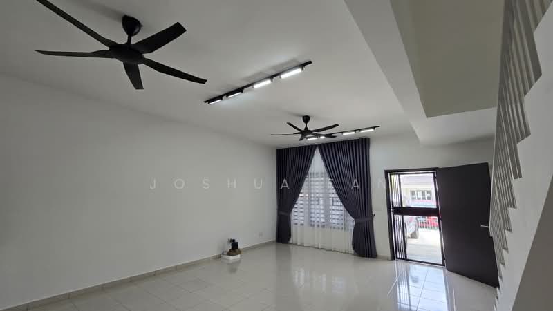 Terraced House for Rent in Sepang (Selangor) - Joshua Fan - Living Room - PropertyGuru.com.my