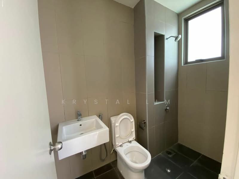 3-storey Terraced House for Rent in Cyberjaya (Selangor) - Krystal Lim - Bathroom - PropertyGuru.com.my