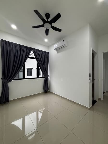 Cluster House for Rent in Taman Ekoflora (Johor Bahru) - Li Wei - Interior - PropertyGuru.com.my