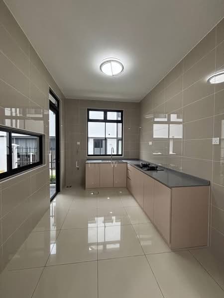 Cluster House for Rent in Taman Ekoflora (Johor Bahru) - Li Wei - Kitchen - PropertyGuru.com.my