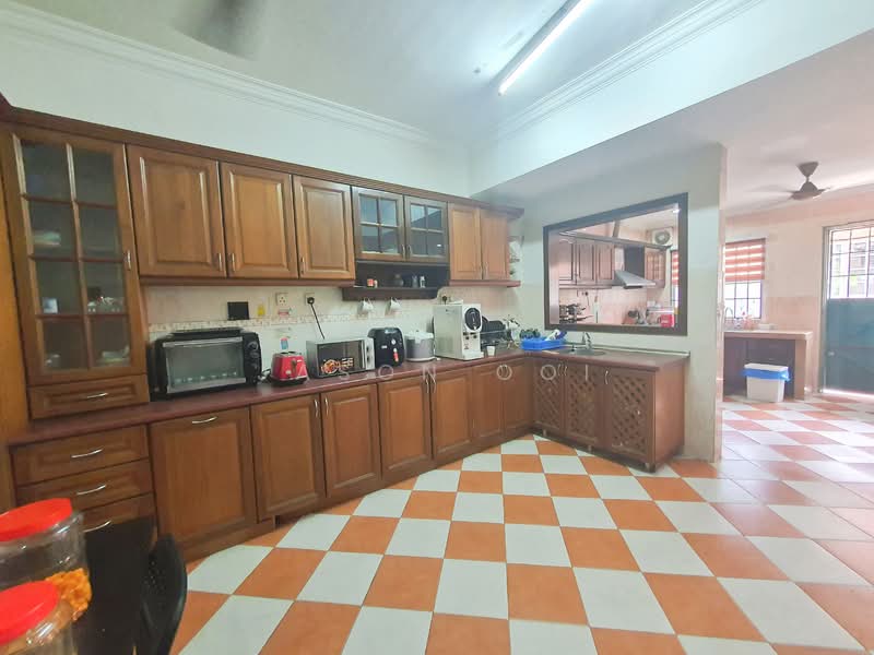 Rumah Teres 2 Tingkat untuk Dijual di Putra Heights (Subang Jaya) - Jason Ooi - Kitchen - PropertyGuru.com.my
